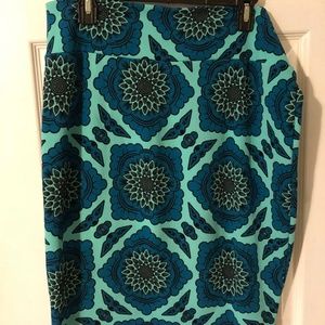 LuLaRoe Cassie